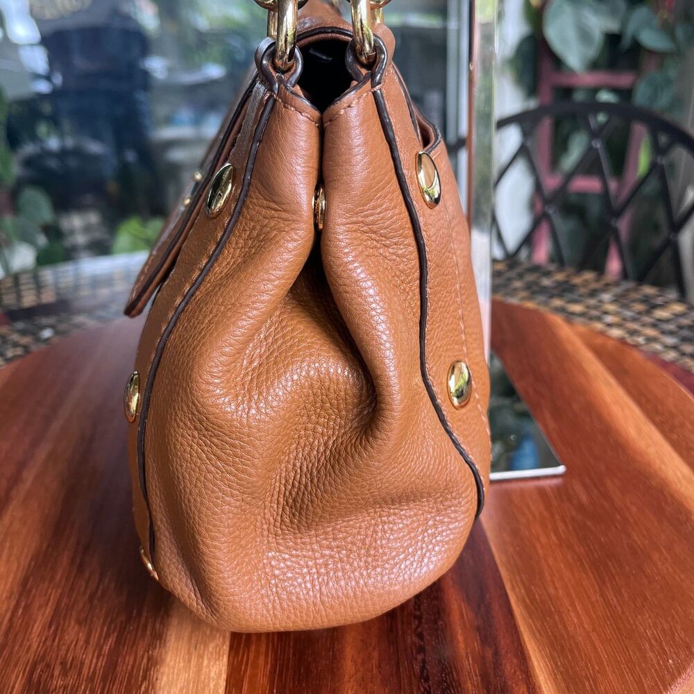 Michael Kors Delancy Brown Pebbled Leather Flap Gold Hardware Shoulder Bag EUC - Picture 12 of 15